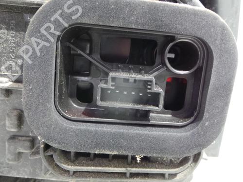 Used Right taillight Right taillight 32136495 32136495