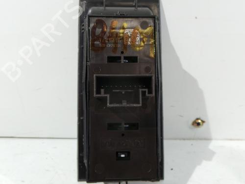 Used Left front window switch Left front window switch SKODA OCTAVIA III Combi (5E5, 5E6) 2.0 TDI (150 hp) 27325371 27325371