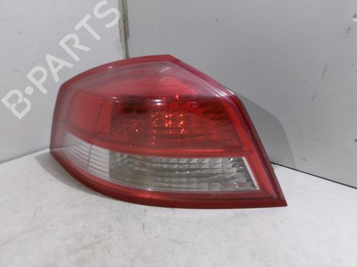 Used Left taillight RENAULT VEL SATIS (BJ0_) 2.0 dCi (BJ03) (150 hp) 22540162