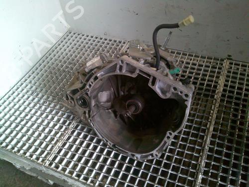 gearbox-dacia-duster-hs_-2010-2011-2012-2013-2014-2015-2016-2017-2018-30948261 main image