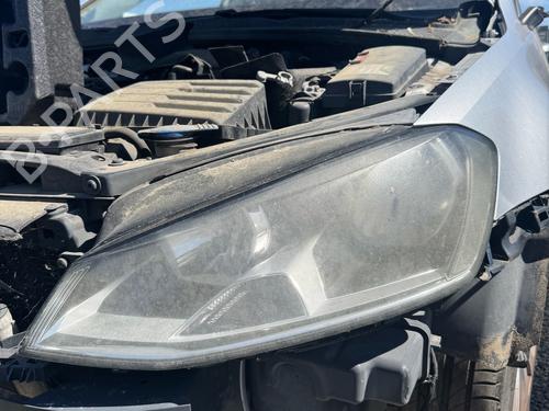 Used Left headlight Left headlight 36479509 36479509