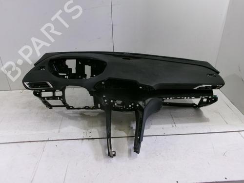 Tablier Tablier PEUGEOT 3008 II SUV (MC_, MR_, MJ_, M4_) 1.6 BlueHDi 120 (120 hp) 22540505 22540505