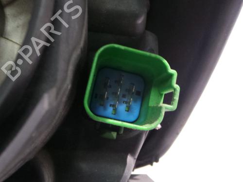 Right headlight FORD FIESTA V (JH_, JD_) 1.4 TDCi | BP30168920C29 