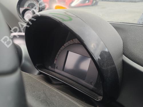 Used Instrument cluster SMART FORFOUR Hatchback (453) 0.9 (453.044, 453.053) (90 hp) 30112349