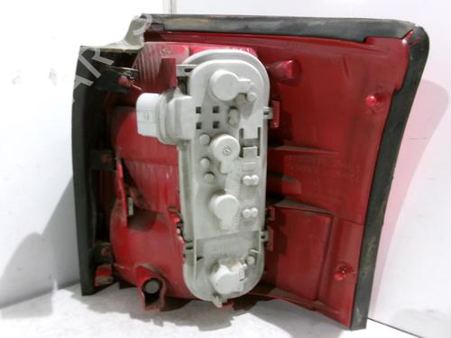 Venstre baglygte AUDI A4 B6 Avant (8E5) 1.9 TDI (130 hp) 22328667