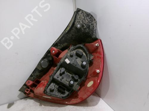 Left taillight RENAULT CLIO III (BR0/1, CR0/1) 1.2 16V (BR02, BR0J, BR11, CR02, CR0J, CR11) | BP22325256C34 
