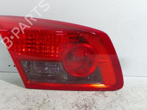 left-tailgate-light-renault-vel-satis-bj0_-2002-32775803 main image