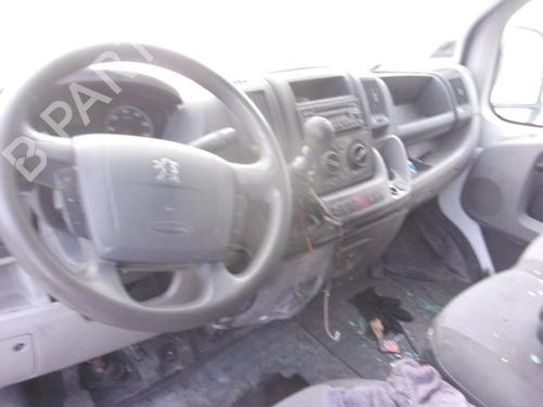 Right headlight PEUGEOT BOXER Van 2.2 HDi 120 | BP22539922C29 