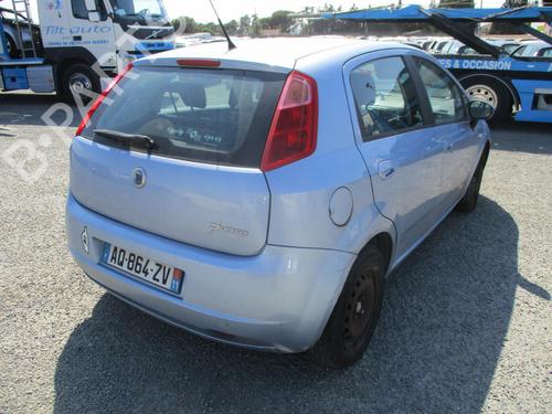 Rear fog light FIAT GRANDE PUNTO (199_) 1.3 D Multijet | BP22328659C37 