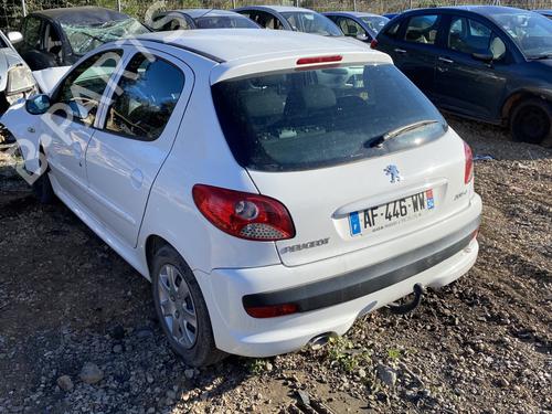 Right mirror PEUGEOT 206+ (2L_, 2M_) 1.4 HDi eco 70 | BP28799832C27 