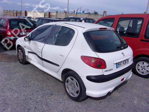 Front bumper PEUGEOT 206 Hatchback (2A/C) 1.4 i | BP22326531C7 