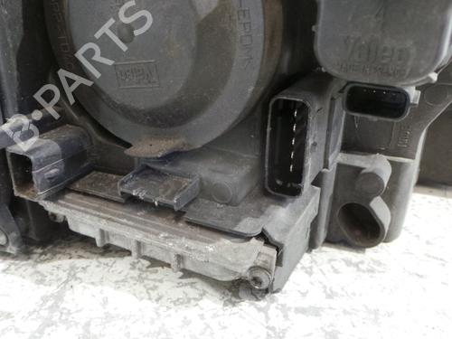left-headlight-renault-espace-iv-jk01_-2002-36589774 main image