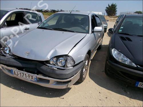 Used Parts TOYOTA AVENSIS Liftback (_T22_) 2.0 D-4D (CDT220_, CDT220R) (110 hp) 2095081