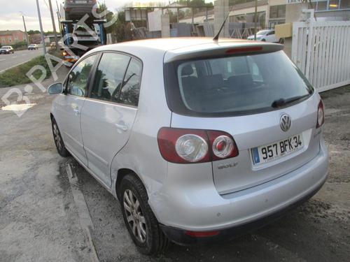 Right taillight VW GOLF PLUS V (5M1, 521) 2.0 TDI 16V | BP22326149C35 