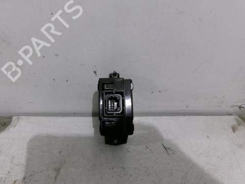 Used Switch Switch RENAULT LAGUNA III (BT0/1) 2.0 dCi (BT01, BT08, BT09, BT0E, BT0K, BT12, BT1C, BT1D,... (150 hp) 22539732 22539732