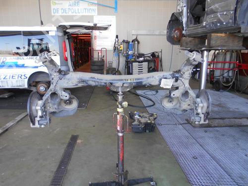 Used Rear axle Rear axle PEUGEOT 3008 II SUV (MC_, MR_, MJ_, M4_) 1.5 BlueHDi 130 (131 hp) 22327276 22327276
