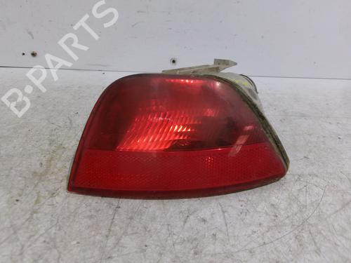 Used Rear fog light FORD FOCUS II (DA_, HCP, DP) 2.0 TDCi (136 hp) 26133450