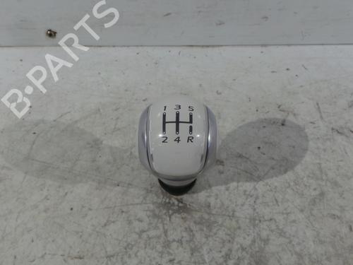 Used Shift knob CITROËN DS3 (SA_) 1.6 VTi 120 (120 hp) 31054034