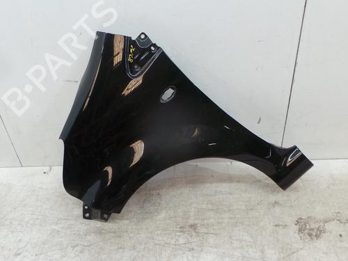 Used Left front fenders Left front fenders 37632639 37632639