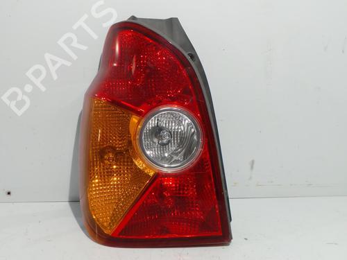 Used Left taillight HYUNDAI TERRACAN (HP) 2.9 CRDi 4WD (150 hp) 22324930