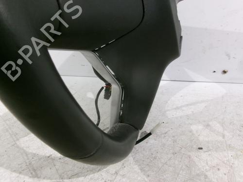 steering-wheel-renault-clio-v-b7_-2019-26645339 main image
