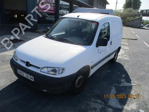 Front bumper PEUGEOT PARTNER Box Body/MPV (5_, G_) 1.9 D | BP22325404C7 