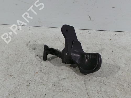 Used Front left exterior door handle RENAULT TWINGO I (C06_) 1.2 (C066, C068) (58 hp) 27663992
