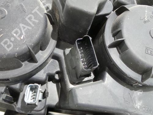 Right headlight CITROËN C5 I (DC_) 2.0 16V (DCRFNC, DCRFNF) | BP37866411C29 - Image 3