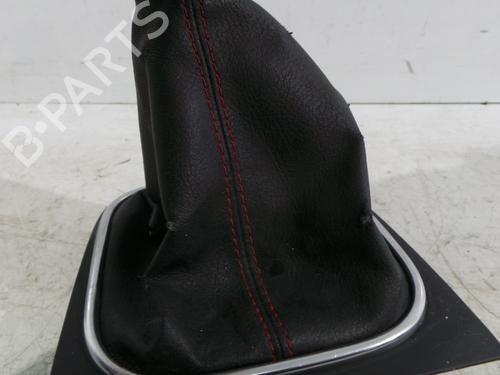 Used Shift knob Shift knob VW GOLF VI (5K1) 2.0 GTi (210 hp) 30614342 30614342