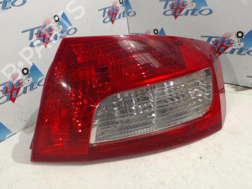 Right taillight PEUGEOT 407 (6D_) 2.0 HDi 135 (6DRHRH, 6DRHRE, 6DRHRG, 6DRHRJ) | BP22328959C35 