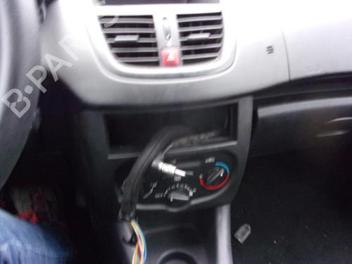 Right mirror PEUGEOT 206+ (2L_, 2M_) 1.1 | BP22324267C27