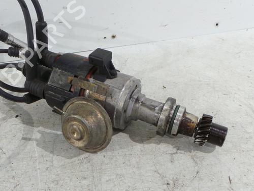 Used Ignition distributor Ignition distributor AUDI 80 B3 Saloon (893, 894, 8A2) 1.8 S (90 hp) 27898443 27898443