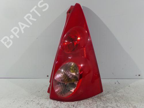 Used Right taillight PEUGEOT 107 (PM_, PN_) 1.0 (68 hp) 31716608