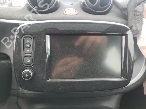 Radio SMART FORFOUR Hatchback (453) 0.9 (453.044, 453.053) (90 hp) 30112350