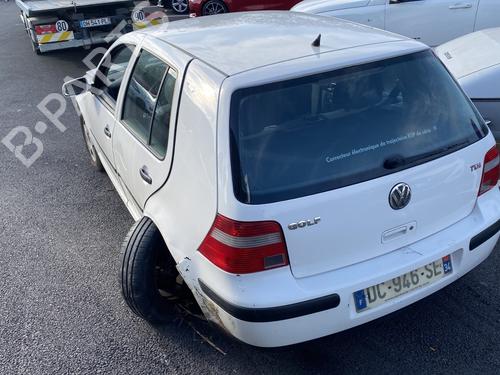 Rear parcel shelf VW GOLF IV (1J1) 1.9 TDI | BP23847103C85 