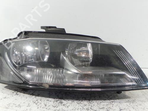 Used Right headlight AUDI A3 (8P1) 2.0 TDI 16V (140 hp) 32166157