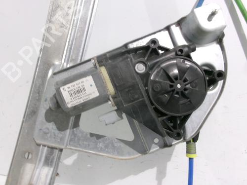 Front right window mechanism PEUGEOT 208 I (CA_, CC_) 1.2 VTI 82 | BP26457722C23 