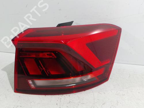 Farolim direito VW T-ROC (A11, D11) 1.0 TSI (116 hp) 30046242