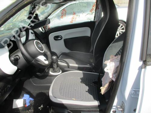 - Image 3