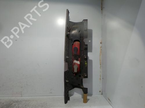 Used Right taillight Right taillight NISSAN PRIMASTAR Van (X83) 2.5 dCi 150 (145 hp) 39759727 39759727