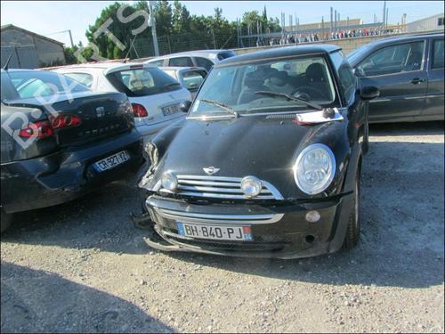 Left front fog light MINI MINI (R50, R53) Cooper | BP22538133C30