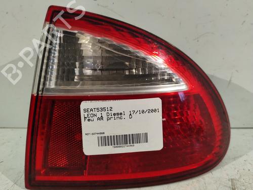 Used Right taillight SEAT LEON (1M1) [1999-2006]  22330793