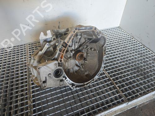 Used Gearbox Gearbox NISSAN JUKE (F15) 1.5 dCi (110 hp) 33605042 33605042