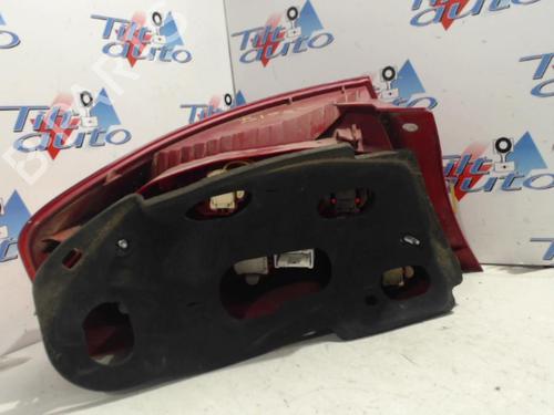 Used Right taillight PEUGEOT 407 (6D_) 2.0 HDi 135 (6DRHRH, 6DRHRE, 6DRHRG, 6DRHRJ) (136 hp) 22328959