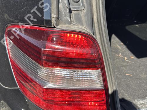 Used Left taillight Left taillight MERCEDES-BENZ M-CLASS (W164) [2005-2012] 33882369 33882369