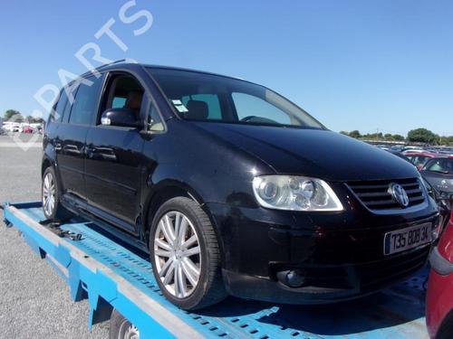 Front bumper VW TOURAN (1T1, 1T2) 2.0 TDI 16V | BP22539562C7