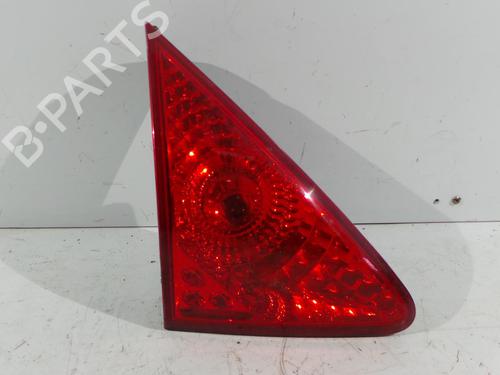 Used Left tailgate light Left tailgate light PEUGEOT 3008 I MPV (0U_) 2.0 HDi 150 / BlueHDi 150 (150 hp) 22327902 22327902