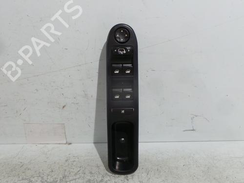 Used Left front window switch Left front window switch 39079841 39079841