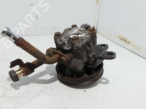 Used Steering pump NISSAN NAVARA NP300 (D40) 2.5 dCi 4WD (171 hp) 22323418