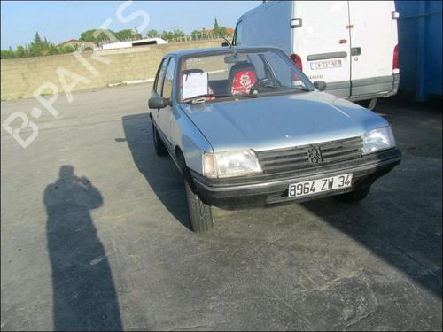 Used Parts PEUGEOT 205 II (20A/C) 1.6 Aut. (79 hp) 2095009